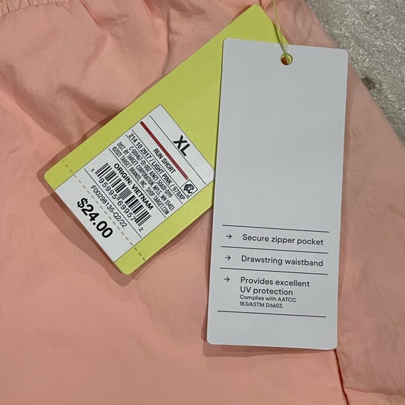 NWT All in Motion peach 3" shorts - Picture 5 of 6